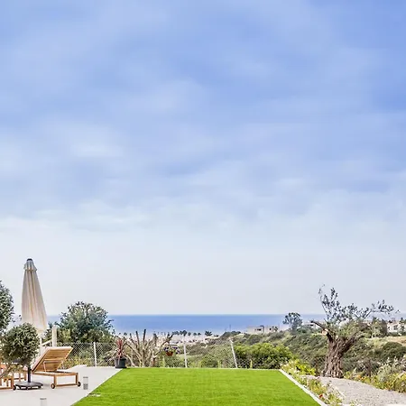 Villa 360ᵒ View Polis