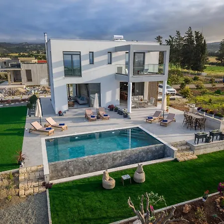 360ᵒ View Villa *