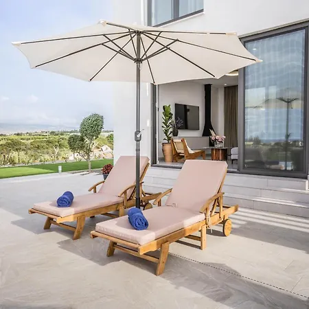 360ᵒ View Villa *